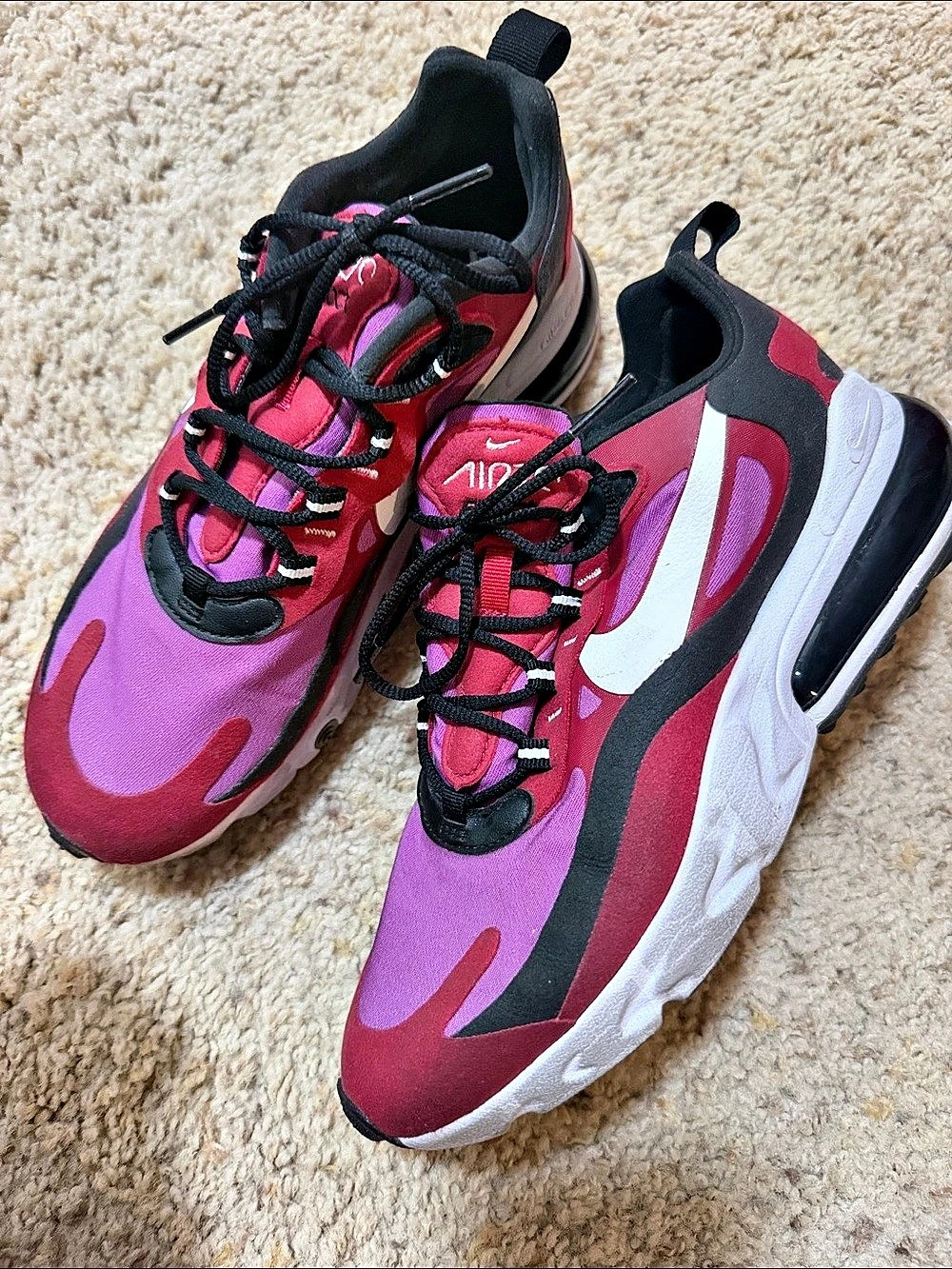 Nike Air Max 270 React SE 'Noble Red / Vivid Purple' React SE Sneakers Pink &